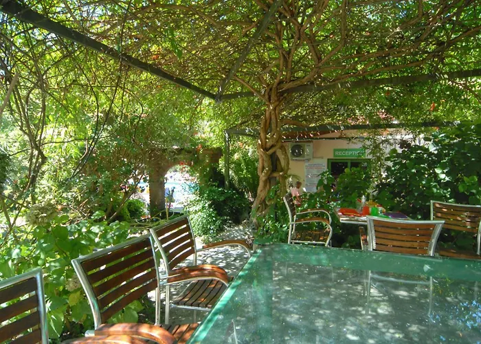 Luxusní stan Glamping Italian Riviera Isolabona
